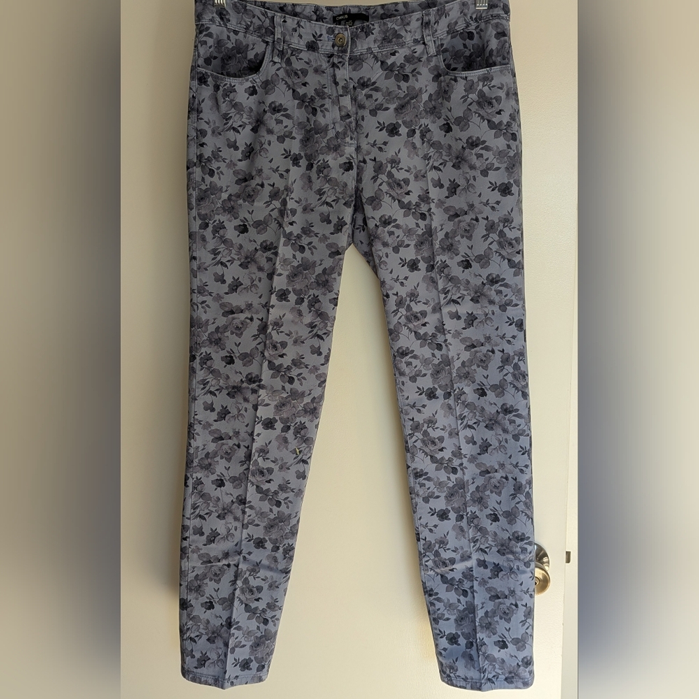 Size 10 Cottpn Pants Blue Heather Rose Flower Pattern CHAUS